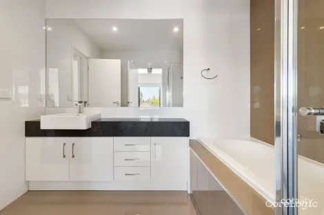 Property photo of 7/24 Featherpark Way Craigieburn VIC 3064