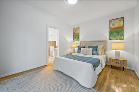 Property photo of 1 Elland Road Clyde North VIC 3978