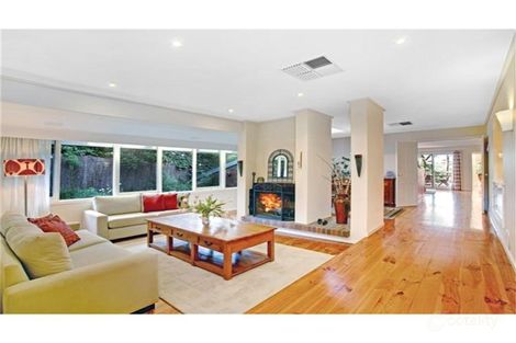 Property photo of 15 Ians Grove Templestowe Lower VIC 3107