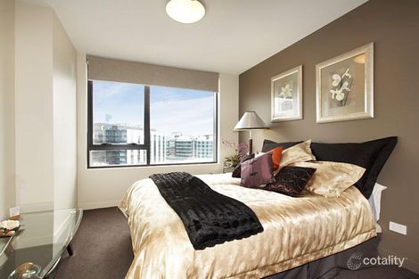 Property photo of 1308/100 Harbour Esplanade Docklands VIC 3008