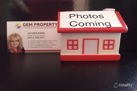 Property photo of 1 Hoyton Place Parmelia WA 6167