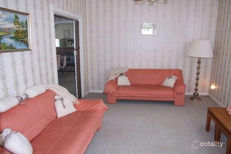 Property photo of 31 Auklet Road Mount Hutton NSW 2290