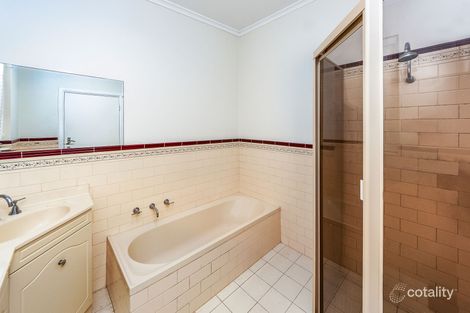 Property photo of 32 Hampden Road Mount Barker SA 5251