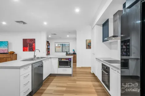 Property photo of 3 Trident Court Point Cook VIC 3030