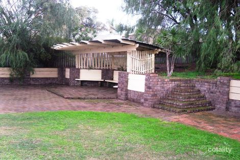 Property photo of 7 Becher Place Australind WA 6233