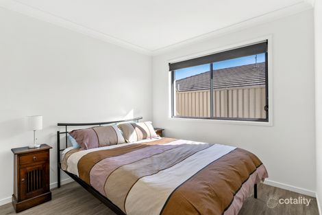Property photo of 2/69 Newcastle Drive Pottsville NSW 2489