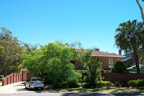 11 Tarata Ct, Duncraig, WA 6023
