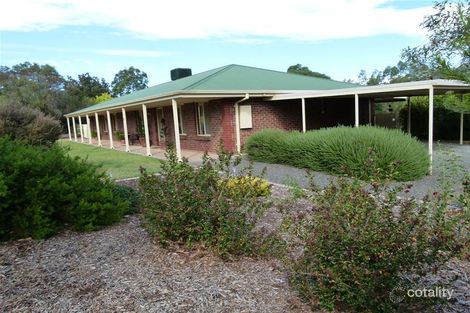 Property photo of 8 Barons Court Greenock SA 5360