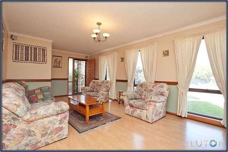 Property photo of 4 Falls Place Conder ACT 2906