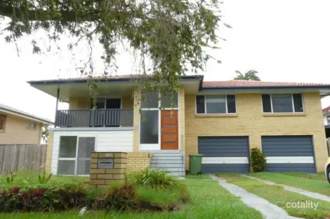 25 Alkooie Ave, Clontarf, QLD 4019