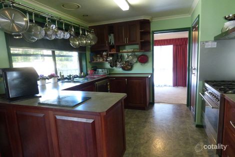 Property photo of 41 Meadow Park Drive Traralgon VIC 3844