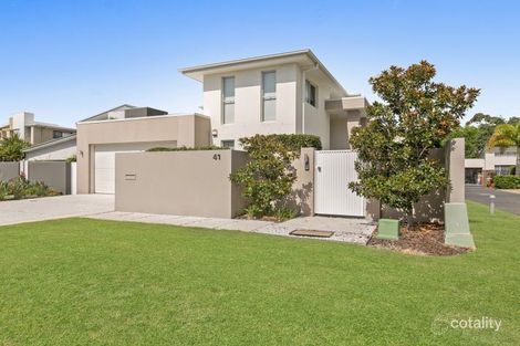 Property photo of 41 Lakelands Drive Merrimac QLD 4226