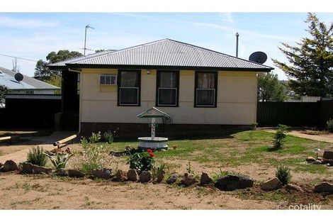 Property photo of 101 Berthong Street Young NSW 2594