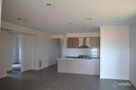 15 Everglades St, Lyndhurst, VIC 3975