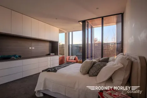 Property photo of 77 Raleigh Street Windsor VIC 3181