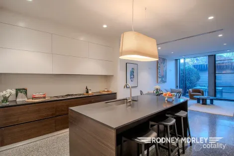 Property photo of 77 Raleigh Street Windsor VIC 3181