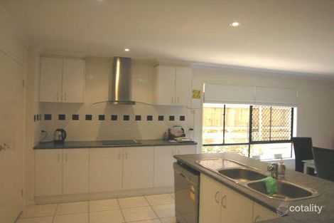 Property photo of 13 Serene Place Birkdale QLD 4159