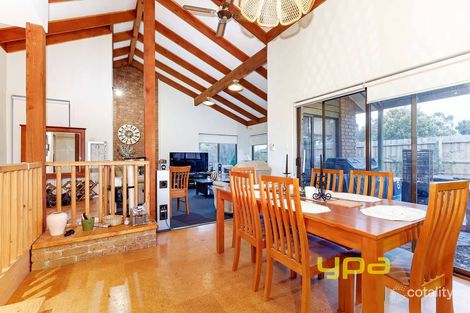 Property photo of 4 Snowgum Court Hoppers Crossing VIC 3029