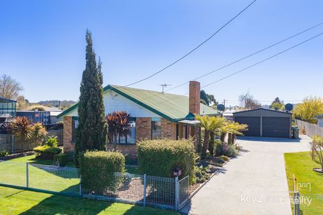 24 Scott St, Beauty Point, TAS 7270