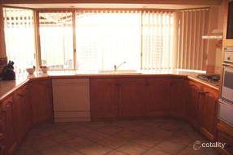 Property photo of 8 Dunkeld Glen Kinross WA 6028