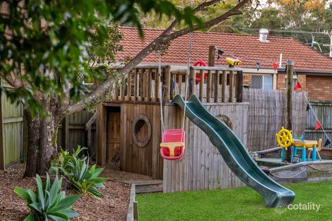 11 Coora Ct, Hillcrest, QLD 4118