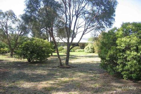 135 Highlands Rd, Seymour, VIC 3660