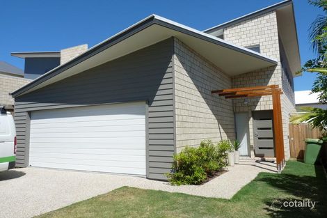 38a Maryborough Tce, Scarborough, QLD 4020