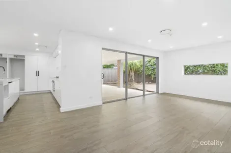 Property photo of 3 Wilga Close Casula NSW 2170