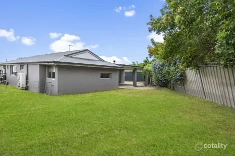 Property photo of 3 Wilga Close Casula NSW 2170