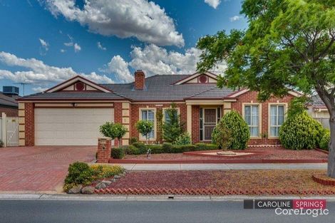 2 Cobblestone Grn, Caroline Springs, VIC 3023