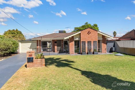 Property photo of 18 Jindarra Close Cooloongup WA 6168