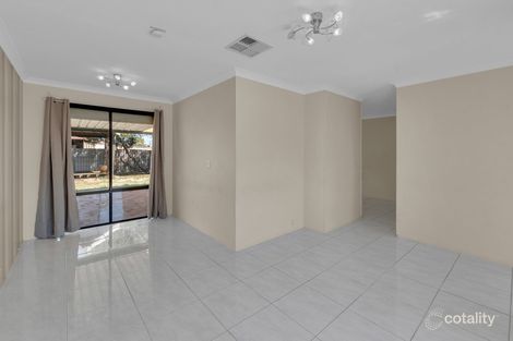 Property photo of 18 Jindarra Close Cooloongup WA 6168