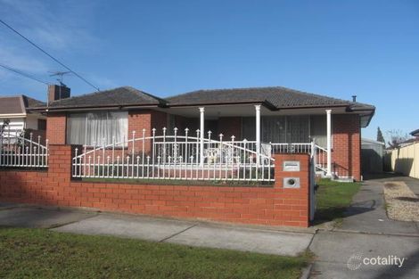 33 Tooradin Ave, Dallas, VIC 3047