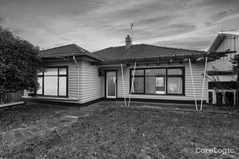 Property photo of 17 Harmon Avenue St Albans VIC 3021