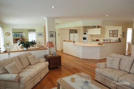 Property photo of 22 Bremner Circle Canning Vale WA 6155