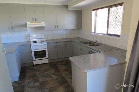 Property photo of 3 Oxley Court Emerald QLD 4720