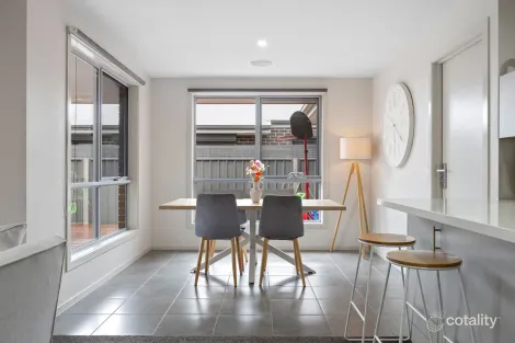 Property photo of 1 Reserve Court Ararat VIC 3377