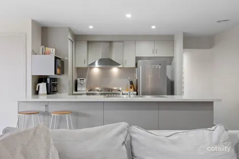 Property photo of 1 Reserve Court Ararat VIC 3377