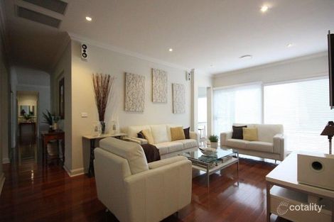 Property photo of 22 Hamblin Place Wattle Ponds NSW 2330