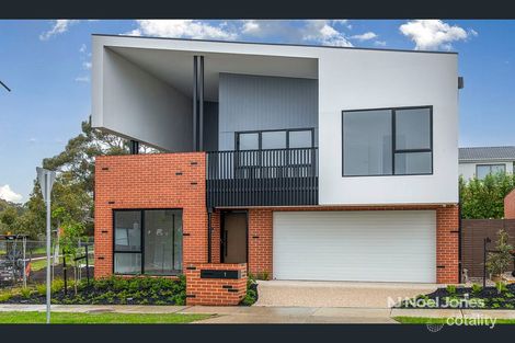 1 Bluestone Ave, Burwood East, VIC 3151