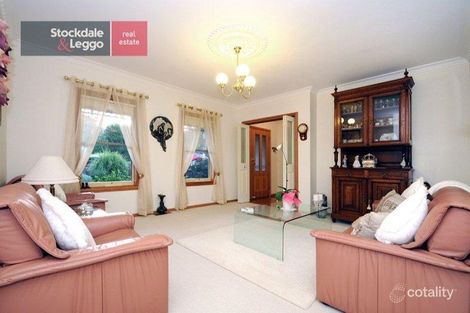 Property photo of 44 Nangathan Way Croydon North VIC 3136