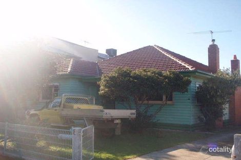 Property photo of 8 Wattle Grove Seaholme VIC 3018