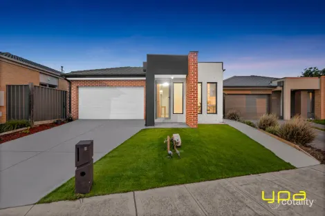 8 Berrybank Tce, Botanic Ridge, VIC 3977