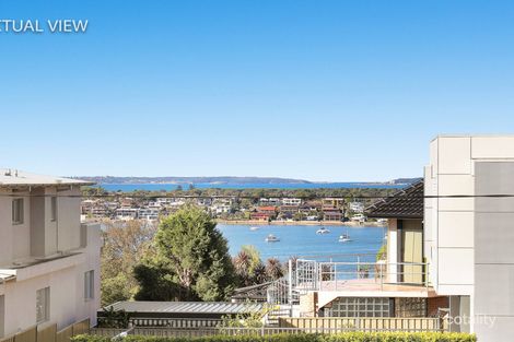 Property photo of 70 Gnarbo Avenue Carss Park NSW 2221
