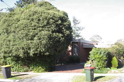30 Rowitta Dr, Glen Waverley, VIC 3150
