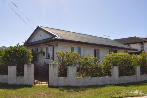 389 Scarborough Rd, Scarborough, QLD 4020