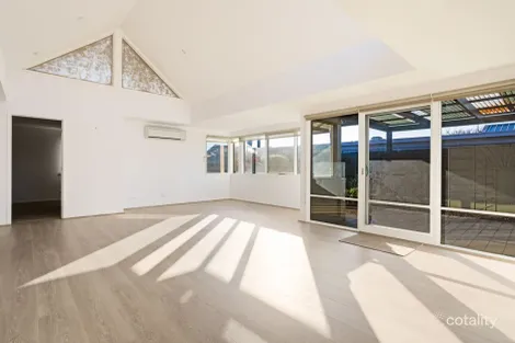 Property photo of 80 Hayes Avenue Rosebud VIC 3939