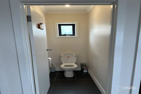 Property photo of 28 Main Road Wivenhoe TAS 7320