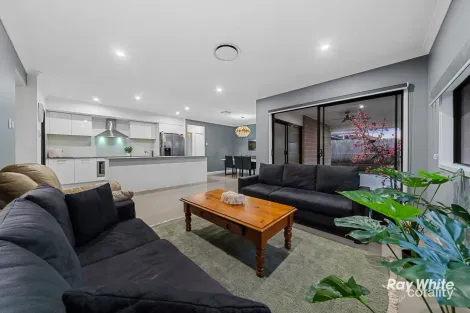 Property photo of 14 Walker Circuit Flagstone QLD 4280