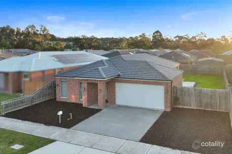 Property photo of 8 Pepper Crescent Drouin VIC 3818